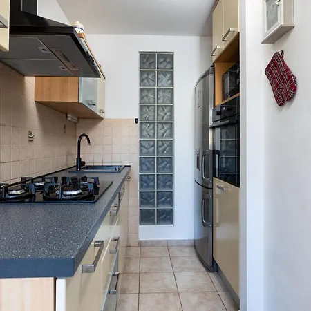 Appartement Nava In Center Of *