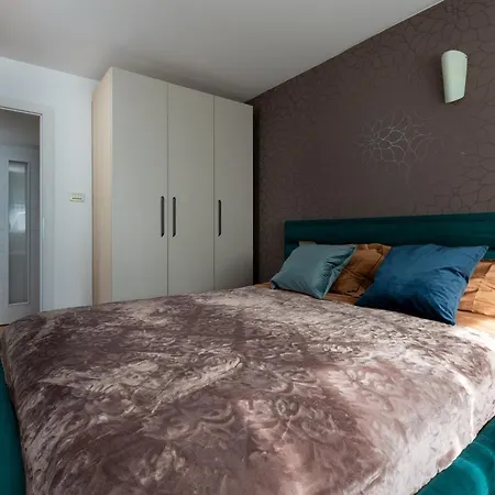 公寓 Nava In Center Of 斯普利特